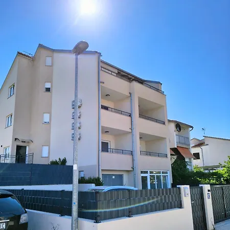 Ges With Sea View Appartamento *